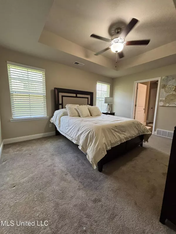 Southaven, MS 38671,8826 Arendale Drive