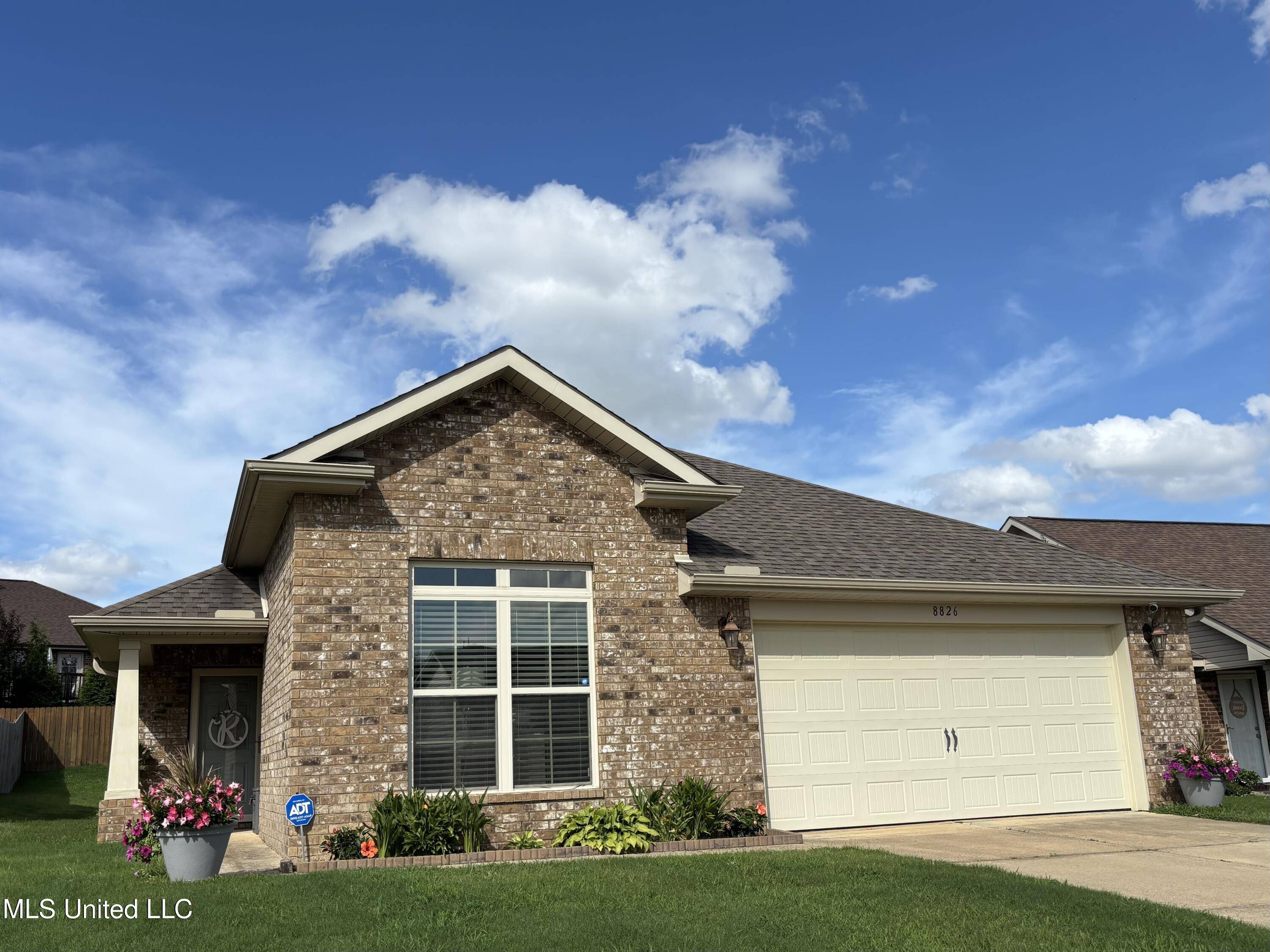 8826 Arendale Drive, Southaven, MS 38671