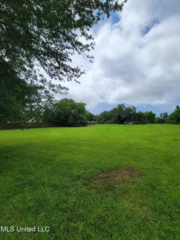 Gulfport, MS 39503,13028 Alta Vida Court