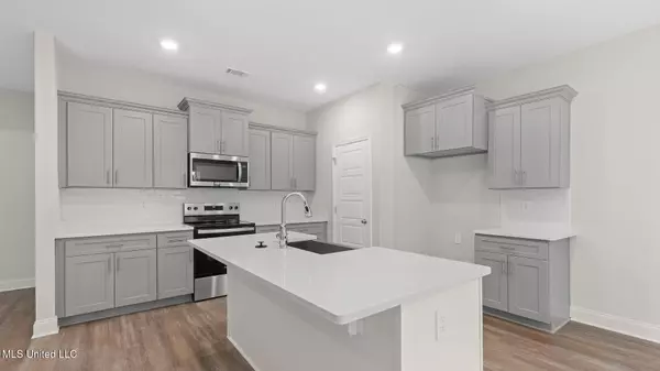 Gulfport, MS 39503,16053 Blue Ridge Drive