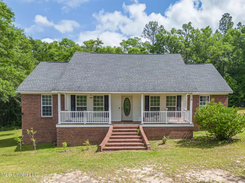 196 Hopper Road, Lucedale, MS 39452