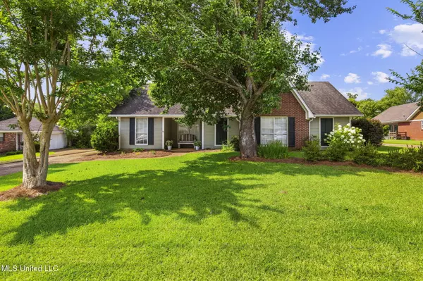 Madison, MS 39110,215 Cobblestone Drive