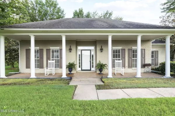 Byhalia, MS 38611,123 Prather Street