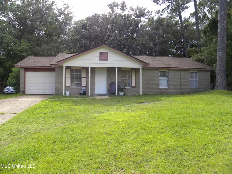 700 W Samuel Street, Gulfport, MS 39503