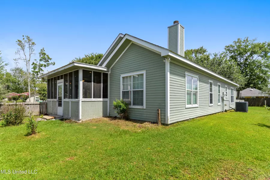 241 Bismark Street, Bay Saint Louis, MS 39520