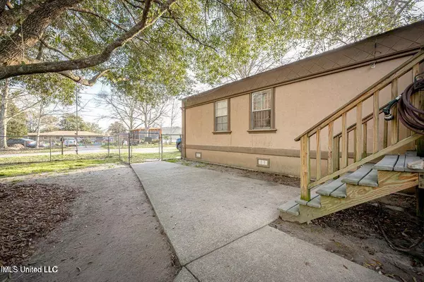 Vancleave, MS 39565,14924 Arthur Avenue