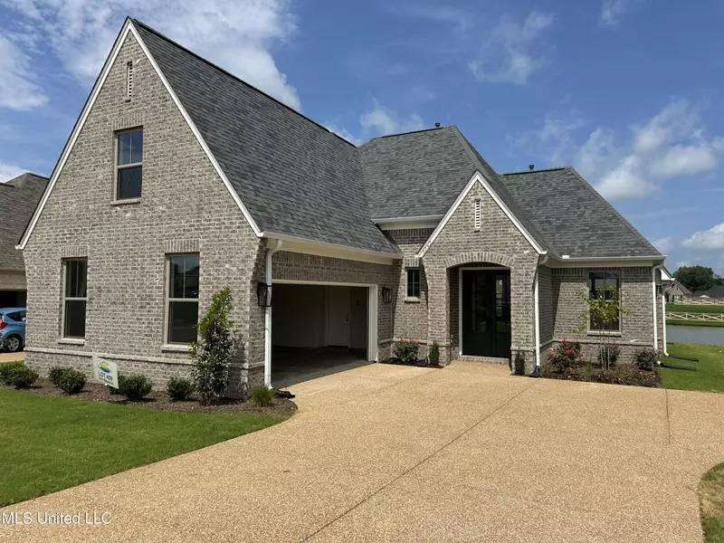 3747 Roland Drive, Southaven, MS 38672