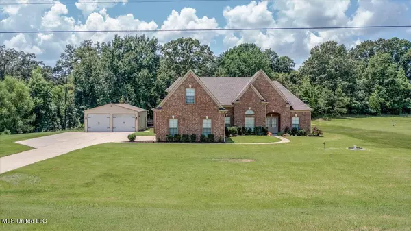 160 Oak Manor Drive, Coldwater, MS 38618