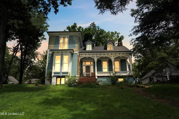 Holly Springs, MS 38635,470 E Van Dorn Avenue