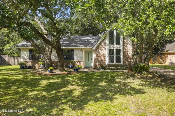 Ocean Springs, MS 39564,7025 Red Bud Lane