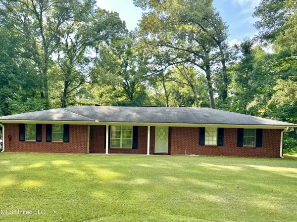1867 Mt. Alban Road, Vicksburg, MS 39180