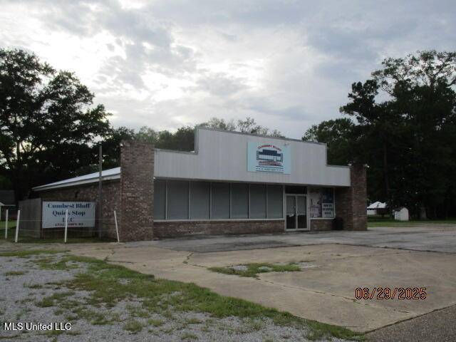 17311 Highway 63, Moss Point, MS 39562