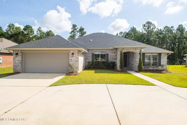 Ocean Springs, MS 39564,6832 Biddix-Evans Road