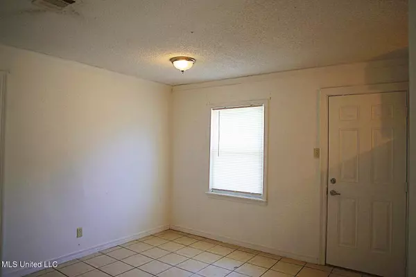 Gulfport, MS 39507,497 Northeast Avenue