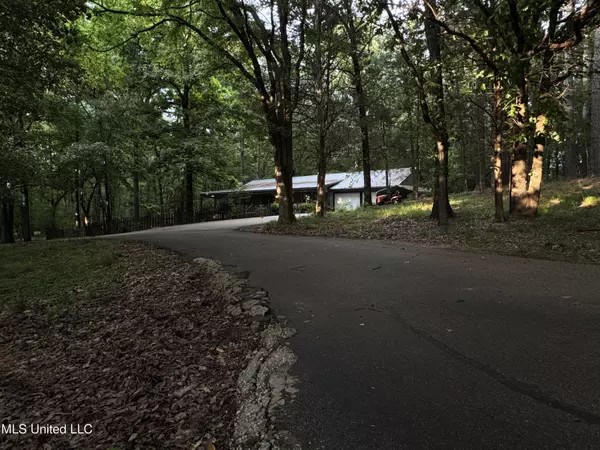 1312 Mannsdale Rd # C Road, Madison, MS 39110