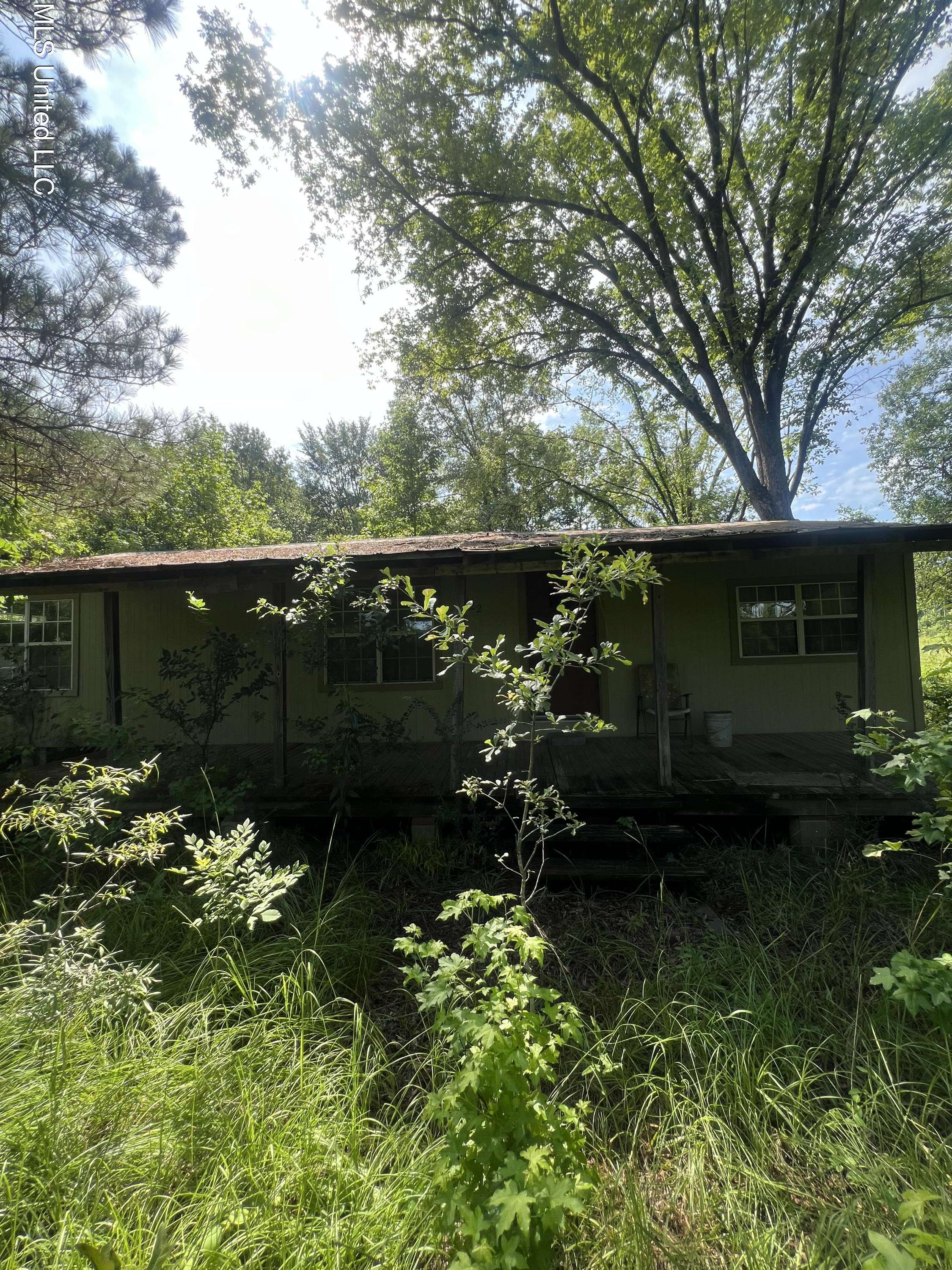 122 Easy Street, Flora, MS 39071