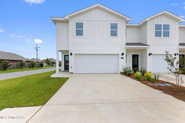 Ocean Springs, MS 39564,109 Harper Grove Circle