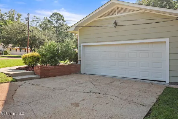 Clinton, MS 39056,600 Dunton Road