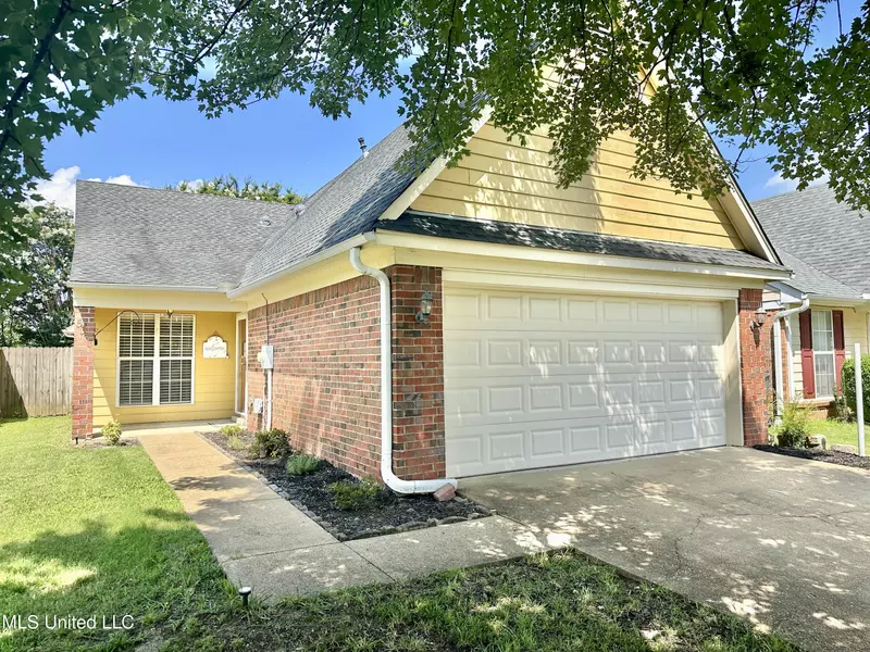 5303 W Payton Drive, Southaven, MS 38671