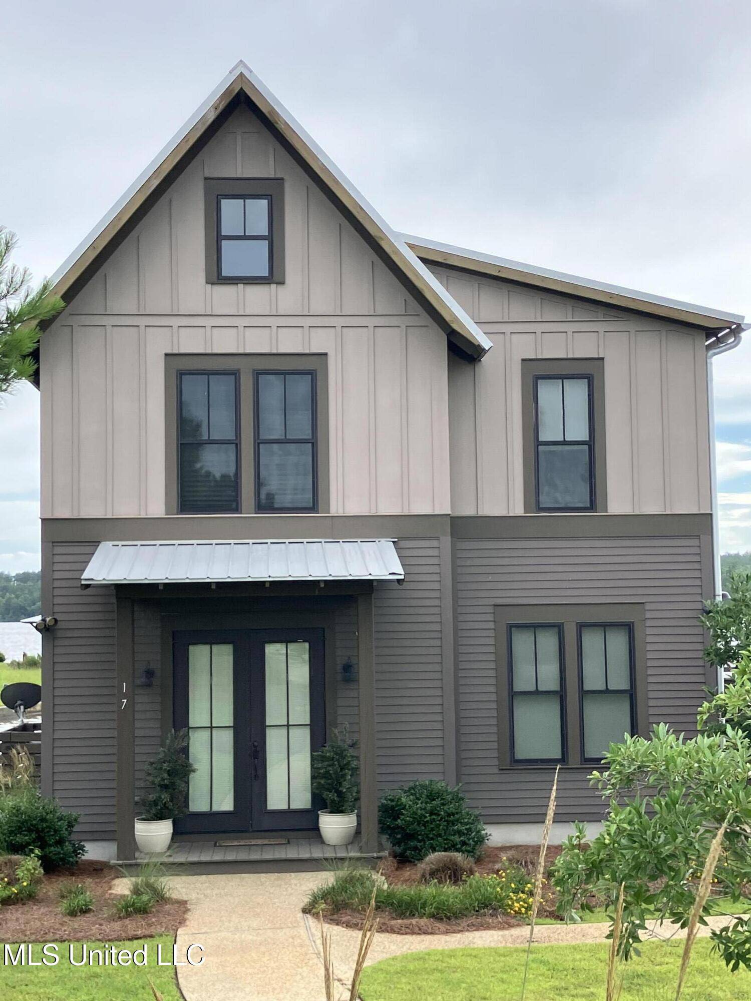 17 Pickwick Point, Lumberton, MS 39455