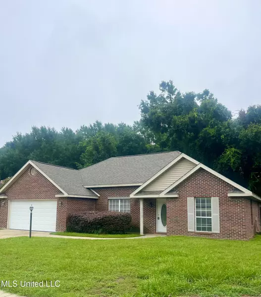 516 Hickory Drive, Long Beach, MS 39560