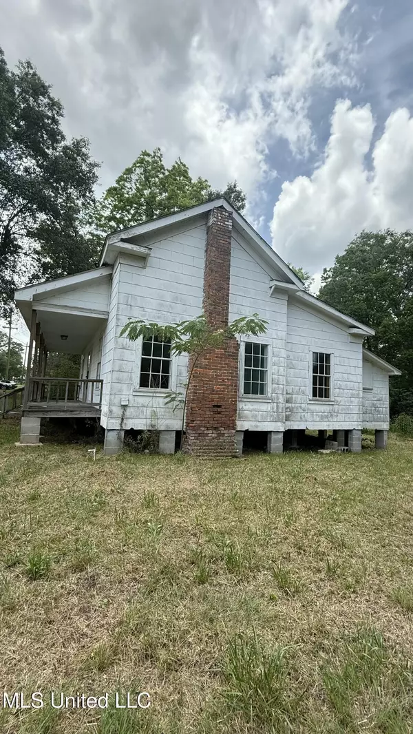 Collins, MS 39428,101 S 3rd Street