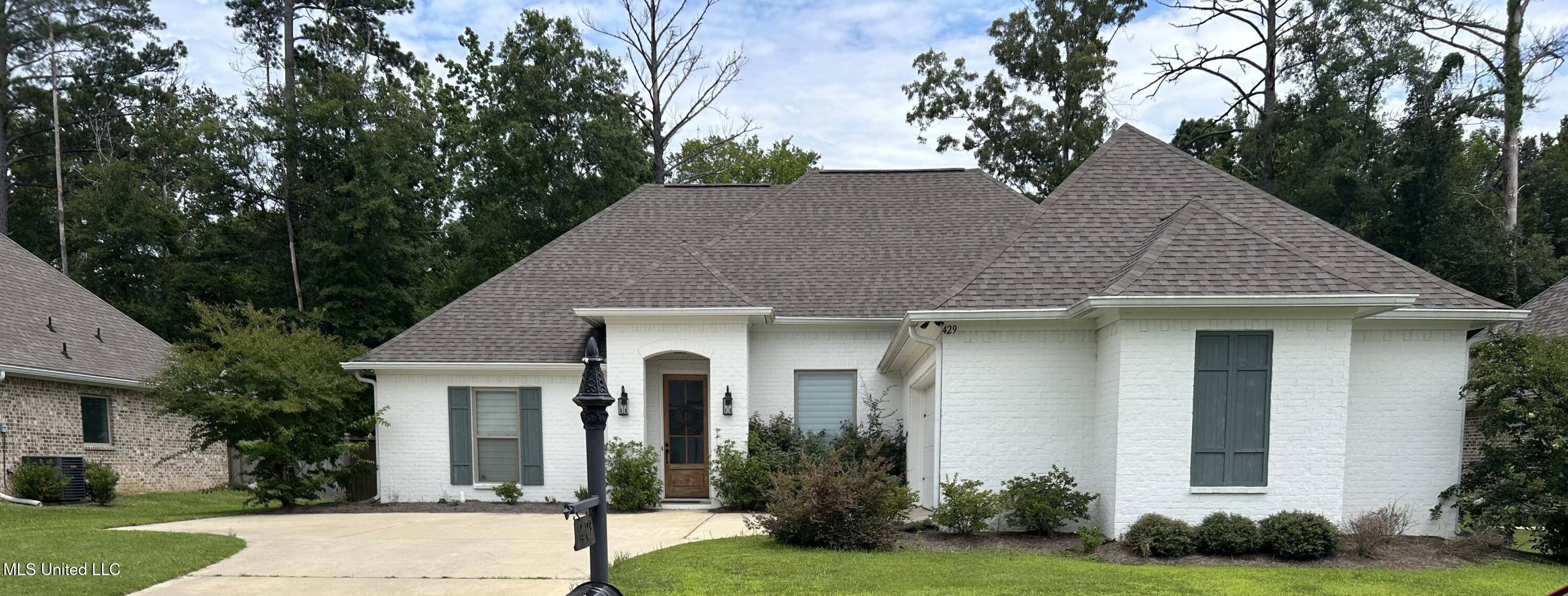 429 Brazos Drive, Brandon, MS 39047