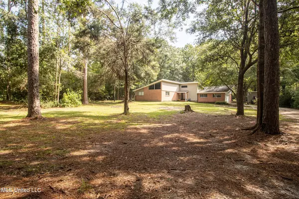 Vancleave, MS 39565,6113 Juniper Drive