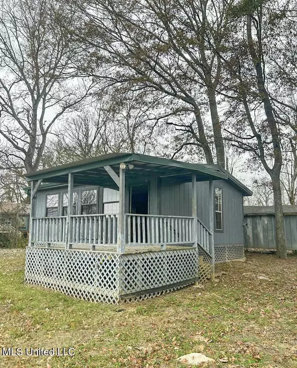 Edwards, MS 39066,3 Highway 80