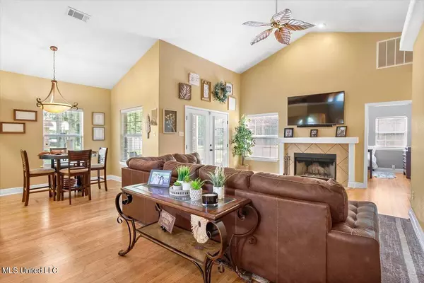 Picayune, MS 39466,38 Ravenwood Drive