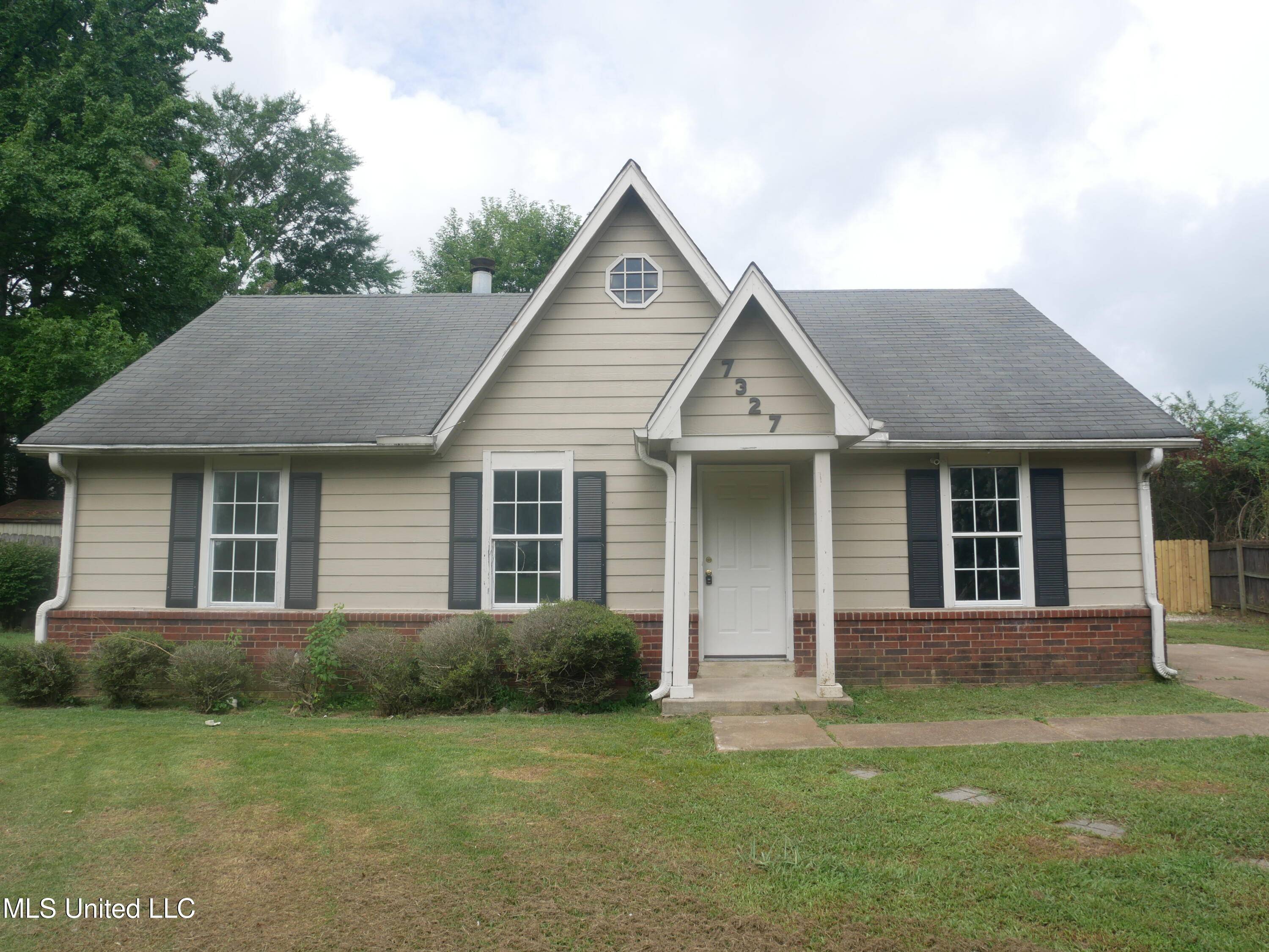 7327 Eastover Cove, Horn Lake, MS 38637
