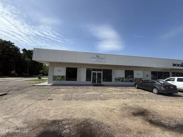 1801 Pass Road, Gulfport, MS 39501
