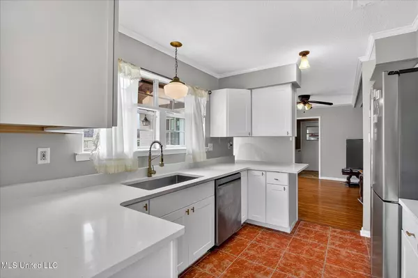Gulfport, MS 39503,12384 Crestview Court