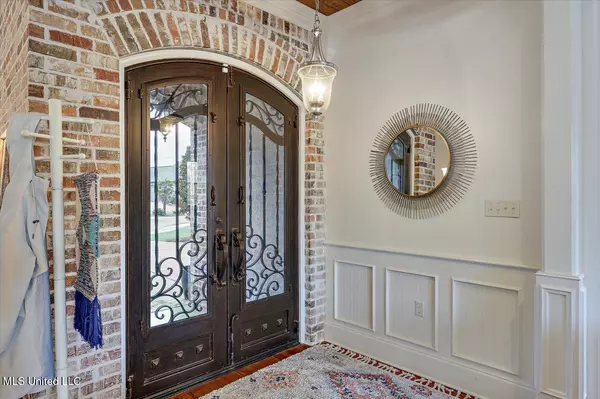 Flowood, MS 39232,409 Scarlet Cove