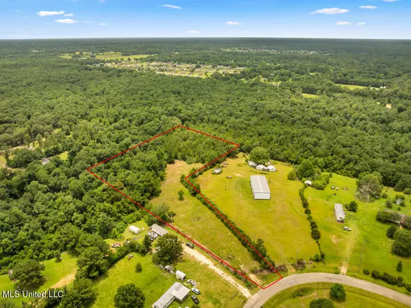 296 Old Creek Road, Picayune, MS 39466