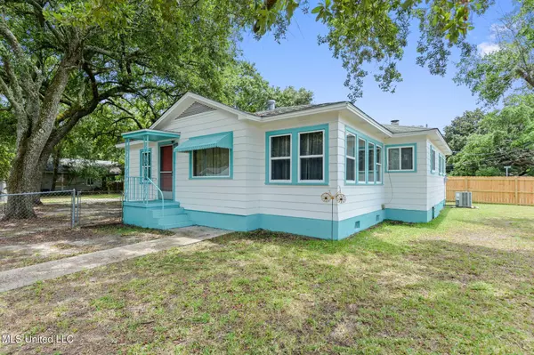 835 Woodward Avenue, Gulfport, MS 39501