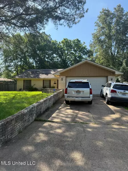 4251 Cypress Drive, Jackson, MS 39212