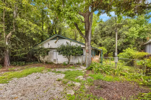Gautier, MS 39553,2844 Flounder Circle