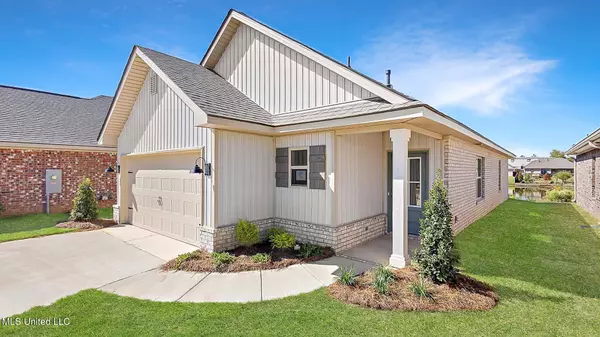 Pearl, MS 39208,609 Stillwater Cove