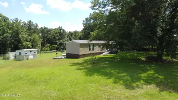 Louin, MS 39338,483 County Road 299