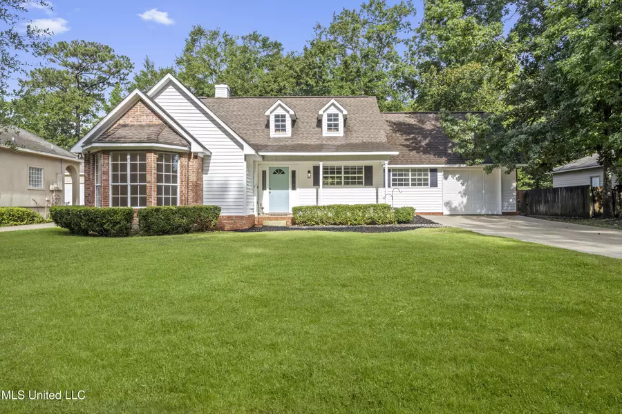 3005 Sweetgum Avenue, Ocean Springs, MS 39564