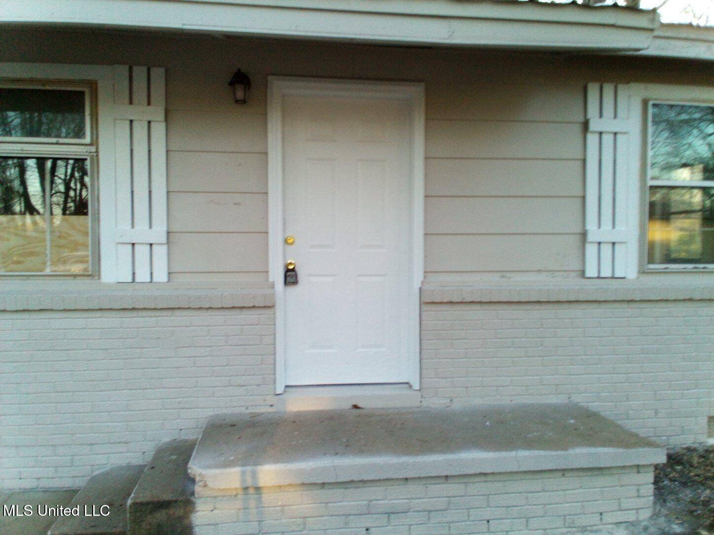 203 Fisher Street, Batesville, MS 38606