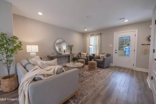 Diamondhead, MS 39525,85068 Pohaku Drive