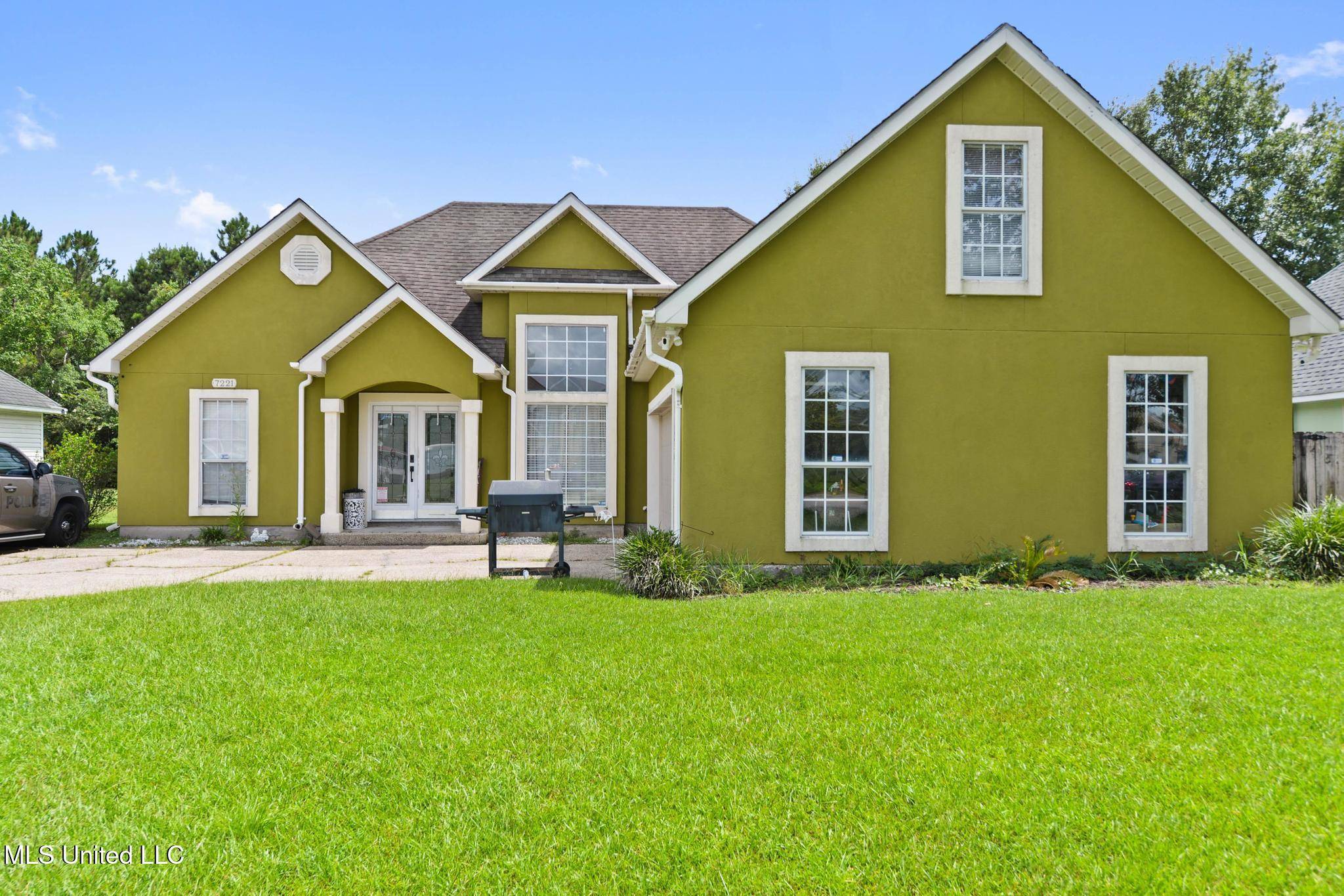 7221 Southwind Drive, Biloxi, MS 39532
