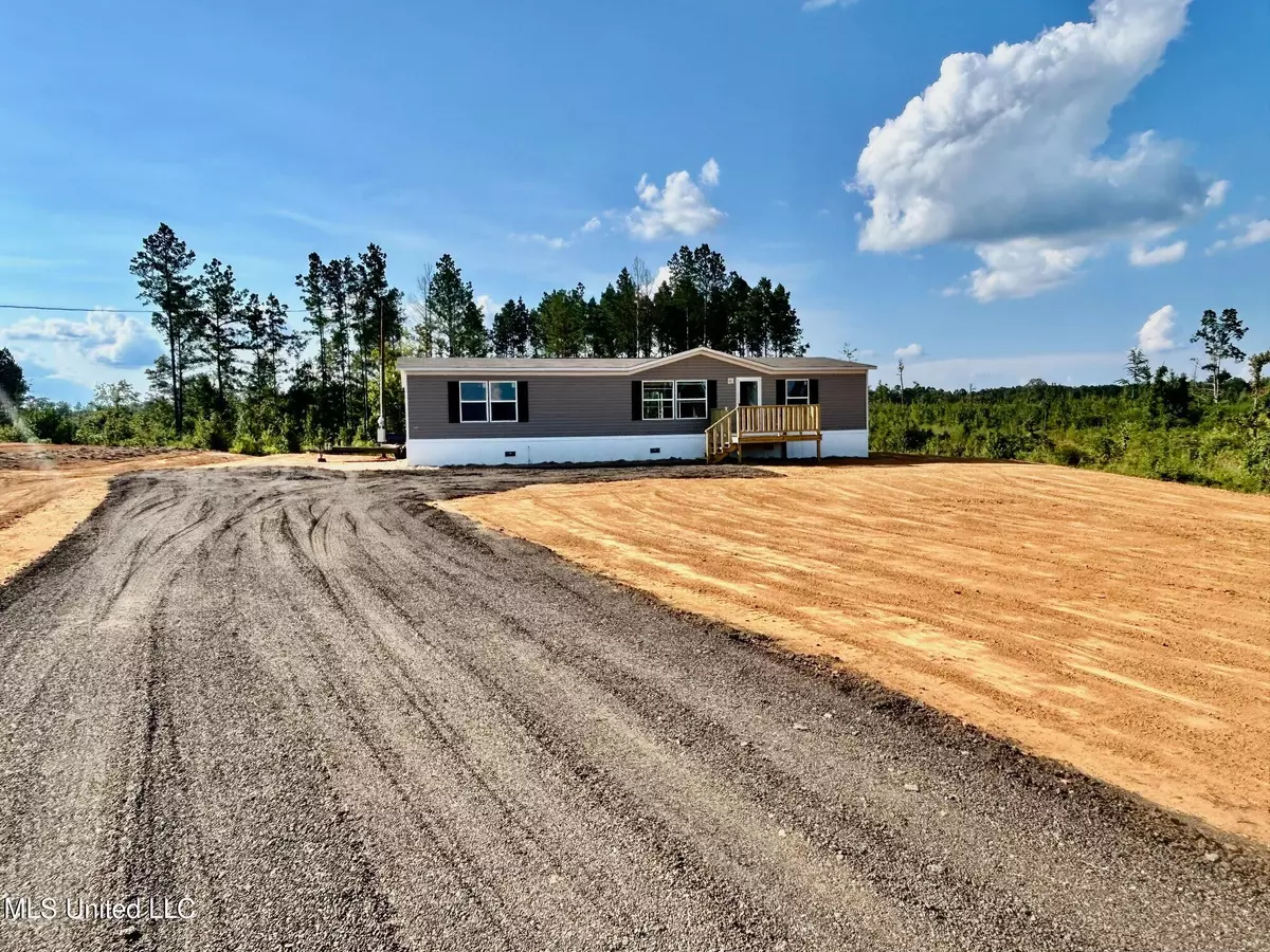 Carthage, MS 39051,2456 Red Dog Road