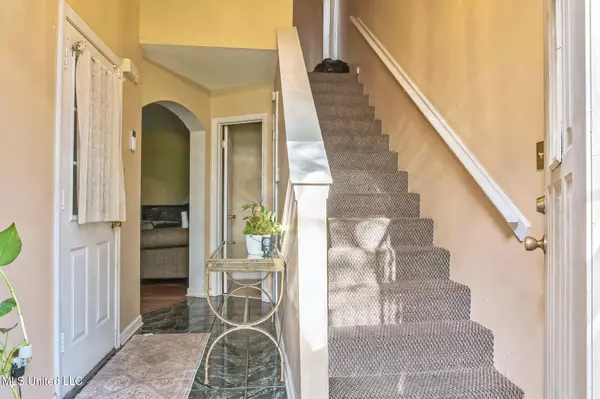 Southaven, MS 38671,7966 S Chesterfield Drive