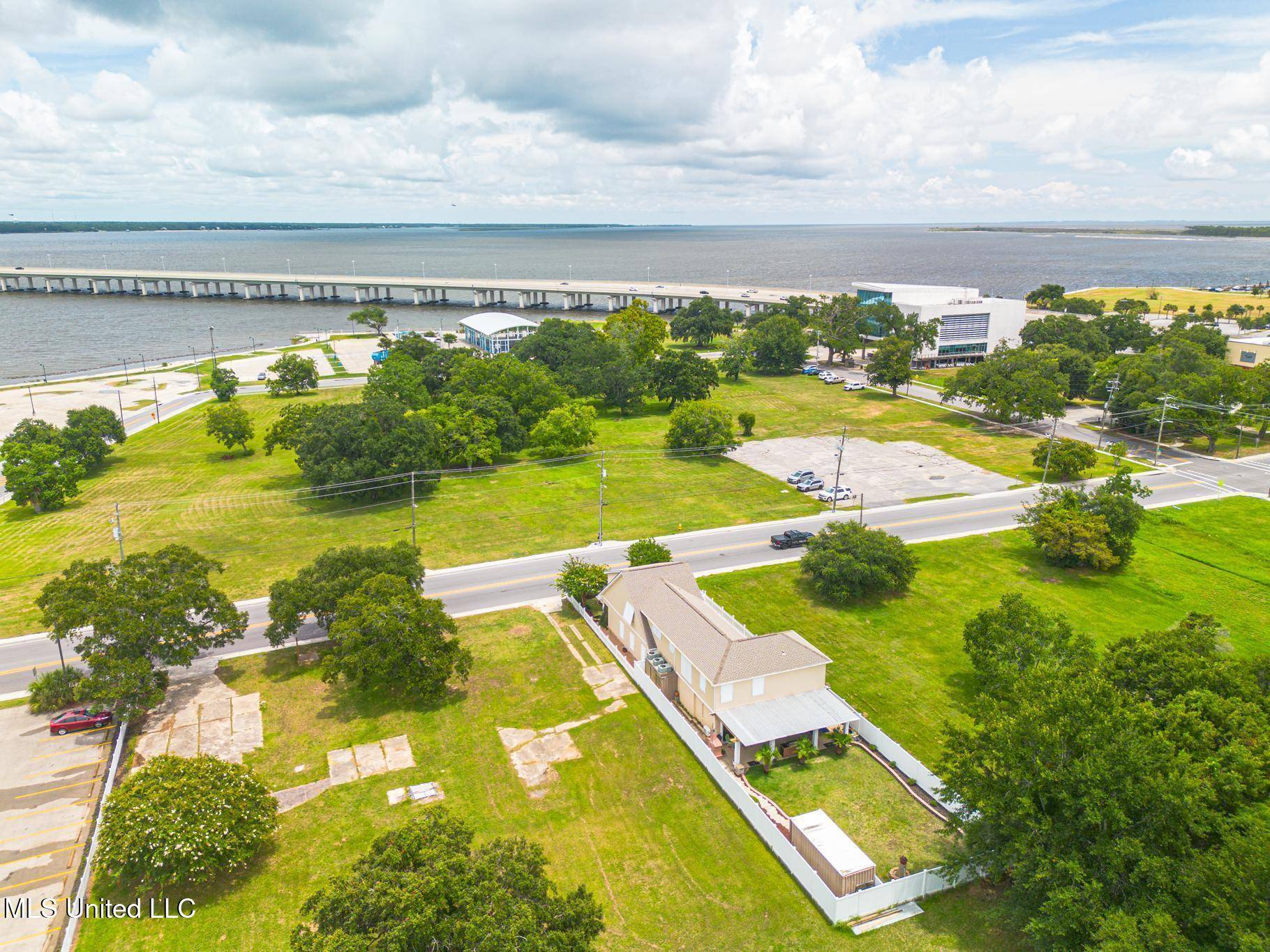 133 Myrtle Street, Biloxi, MS 39530
