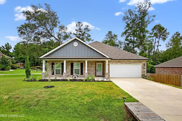751 Crooked Stick Drive, Diamondhead, MS 39525