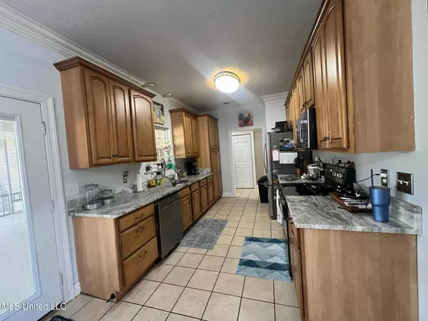 Saucier, MS 39574,20580 Scarborough Road