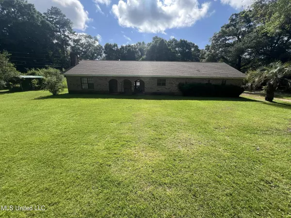 17116 Pierce Street, Moss Point, MS 39562
